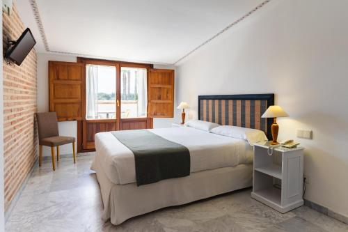 Ad Hoc Parque - Best Parking Hotels in Valencia