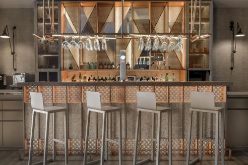 AC Hotel by Marriott Madrid Airport - Best Hotels with Airport Shuttle Service in Spain