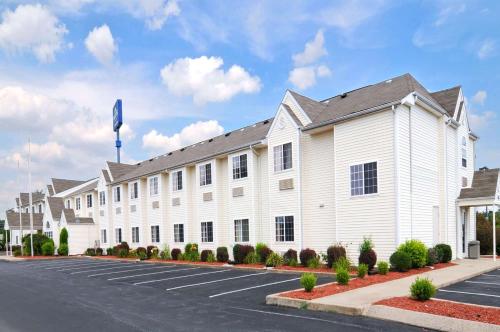 hotels with suites in Camden