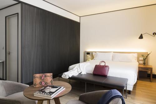 ICON Embassy - Best Hotels with Free Breakfast in Madrid