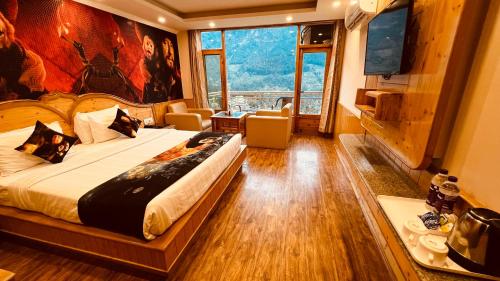 Smuggler Resort