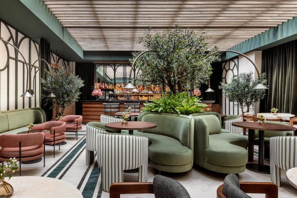 TÓTEM Madrid, a Small Luxury Hotel of the World - Best Hotels in Madrid