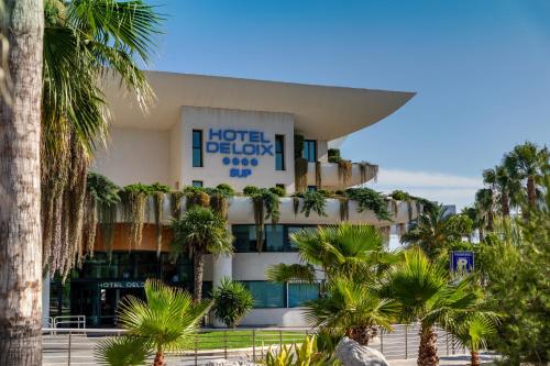 Hotel Deloix 4* Sup - Best Pool Hotels in Benidorm