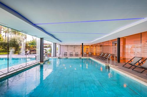 Barceló Sevilla Renacimiento - Best Pool Hotels in Seville