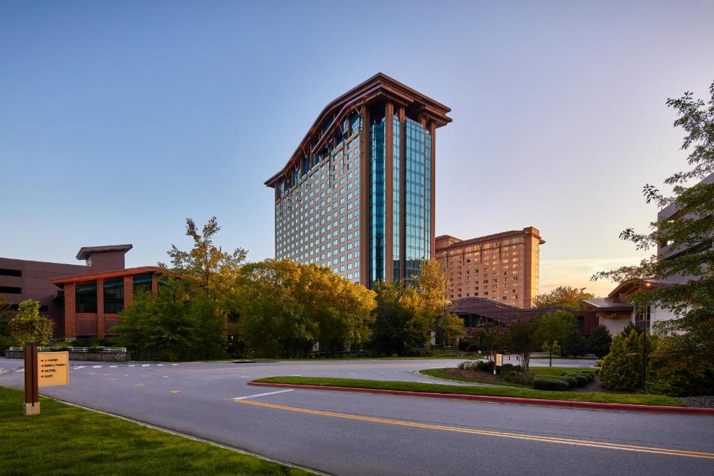 Harrah's Cherokee Casino Resort - Best Pool Hotels in North Carolina