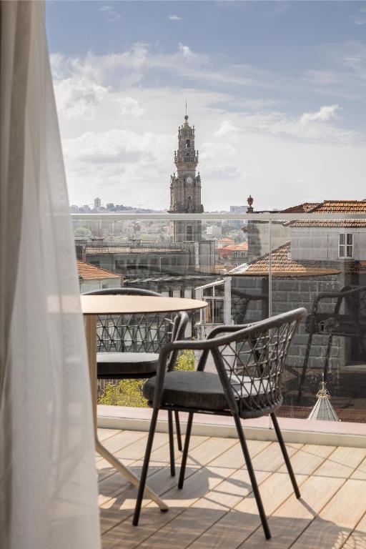 Wine & Books Porto Hotel - Small Luxury Hotels Of The World - Best Hotels in Porto