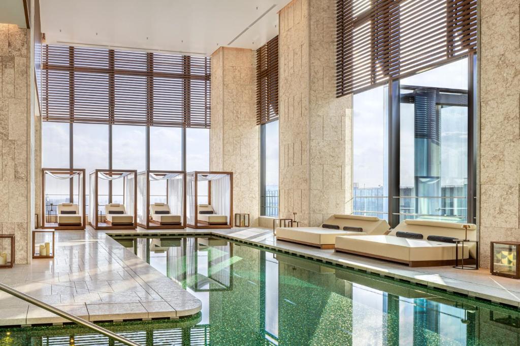 Bvlgari Hotel Tokyo - Hotels with Pools in Tokyo