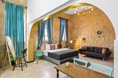 Helios Boutique by La Finca Hotels