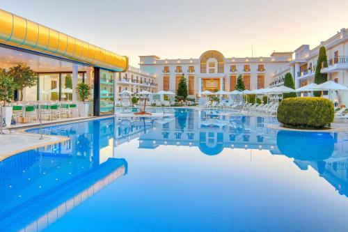 Epirus Palace Congress & Spa - Best Hotels with Free Breakfast in Athens