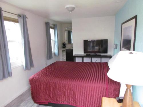 hotels with suites in Colorado Springs