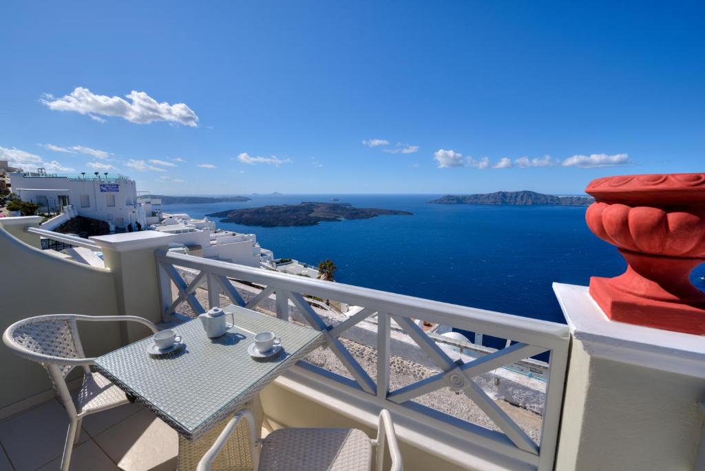 Ellinon Thea Boutique Hotel - Best Boutique Hotels in Santorini