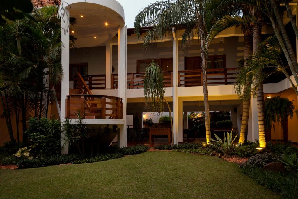 Hotel Westfalenhaus - Best Hotels Asuncion