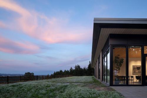 Inn the Ground - Best Hotels in the Willamette Valley