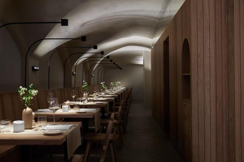 fink Restaurant & Suites