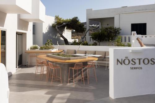 NŌSTOS Serifos