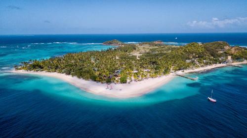 Resorts in Saint Vincent and the Grenadines - Best Hotels in St Vincent and the Grenadines