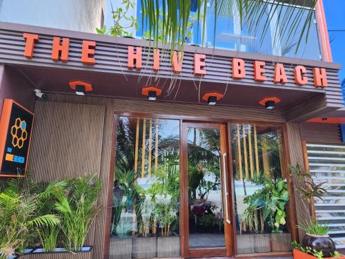 The Hive Beach - Best Parking Hotels in Maldives