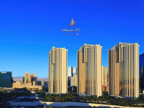 Amalz 1 Bedroom 2 Bathroom Balcony Suites at Mgm Signature !