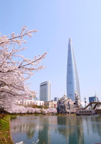Lotte Hotel World - Best Parking Hotels in Seoul